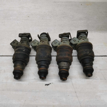 Форсунка топливная Audi 100 C4, Audi A6 C4 ABK 2.0i