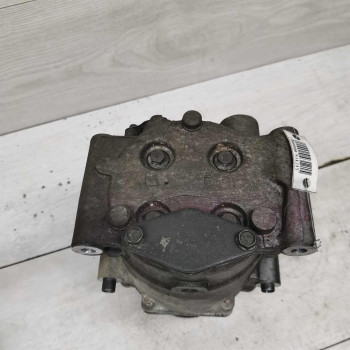 Компрессор кондиционера Ford Focus I