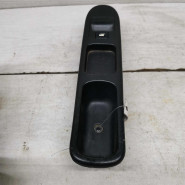 Кнопка стеклоподъёмника передняя правая Peugeot 307 