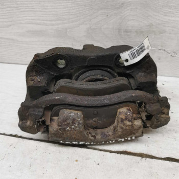 Суппорт передний левый Peugeot 307 