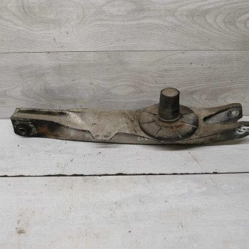 Рычаг подвески задний правый Opel Vectra C