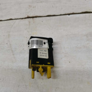 Кнопка противотуманных фар Audi 100 C4