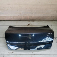 Крышка багажника Renault Mégane II Крышка багажника Renault Mégane II