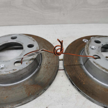 Диск тормозной задний Volkswagen Golf 4, Skoda Octavia I (A4), Volkswagen