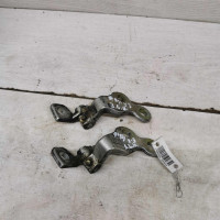 Петля двери задняя левая Ford Focus I дорестайлинг