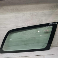 Стекло глухое заднее правое форточка Ford Focus I дорестайлинг