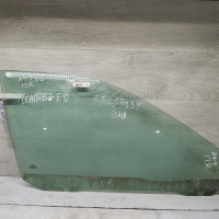 Стекло двери переднее правое audi a4 B5