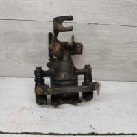 Суппорт задний левый Nissan almera n16