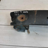 Усилитель переднего бампера ford Focus 1