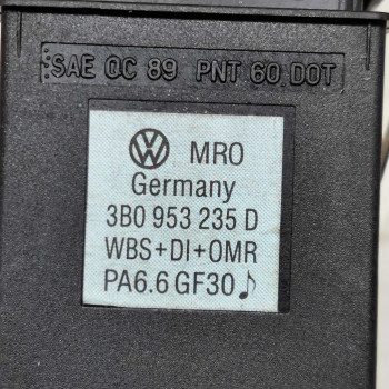 Кнопка аварийной сигнализации Volkswagen Passat B5 GP