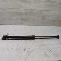 Амортизатор крышки багажника упор Volkswagen Passat B5 GP