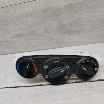 Блок управления печкой Ford Focus I