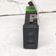 Кнопка включения подогрева сидений Volkswagen Passat B5 GP 