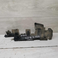 Заборник воздуха левый Volkswagen Passat B5 GP 