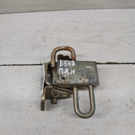 Петля двери передняя правая нижняя Volkswagen Passat B5, Volkswagen Passat B5 GP 