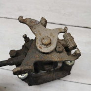 Суппорт задний правый Ford Focus I