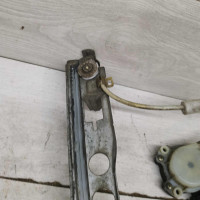 Стеклоподъёмник электрический передний правый Renault Mégane 2