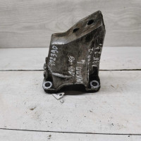 Кронштейн МКПП левый Audi 100 C4, Audi A6 C4 