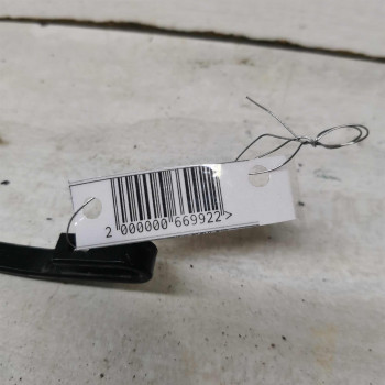 Поводок стеклоочистителя заднего Volkswagen Passat B5