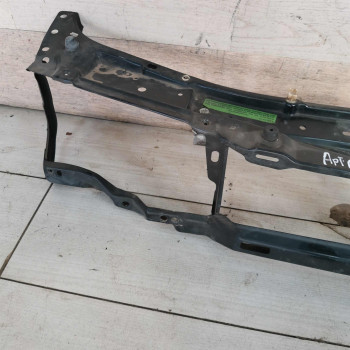 Передняя панель телевизор Volkswagen Passat b4