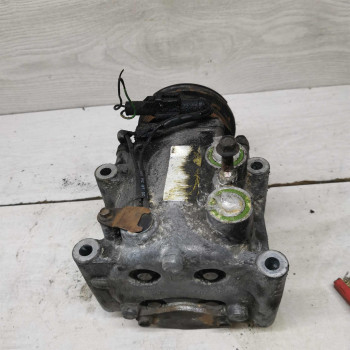 Компрессор кондиционера Ford Focus I