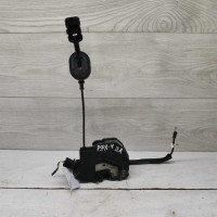 Замок двери передний правый Renault Fluence I рестайлинг