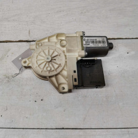 Моторчик стеклоподъёмника задний левый Renault Fluence I рестайлинг