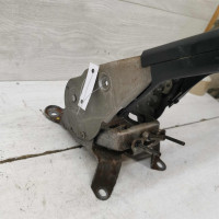 Рычаг стояночного тормоза ручник Renault Mégane 2