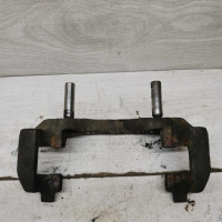 Скоба суппорта передняя Renault Mégane 2