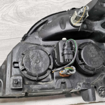 Фара передняя правая Renault scenic 1