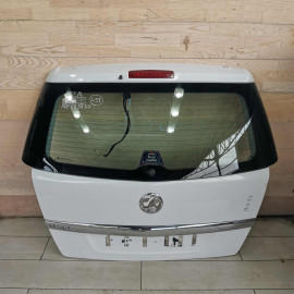 Крышка багажника Opel zafira b