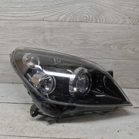 Фара передняя правая Opel astra h ксенон