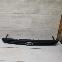 Решетка радиатора Ford Focus I