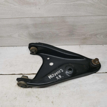 Рычаг подвески передний правый Renault Logan II