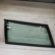 Стекло глухое заднее левое форточка Volkswagen Passat B5