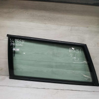 Стекло глухое заднее левое форточка Volkswagen Passat B5