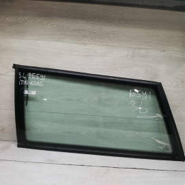 Стекло глухое заднее левое форточка Volkswagen Passat B5