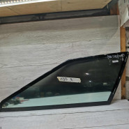 Стекло глухое заднее правое форточка audi 100 c3