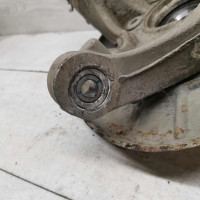 Кулак передний поворотный левый Volkswagen Passat b7, Volkswagen golf v