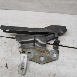 Петля капота левая Volkswagen Passat b6