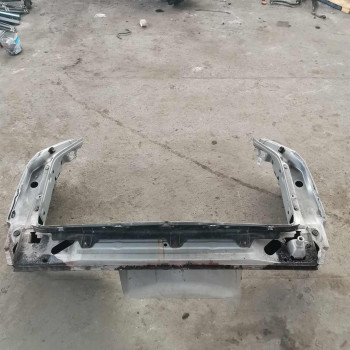 Задняя часть кузова Ford Focus I