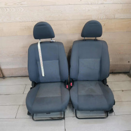 Сиденье переднее Nissan almera n16