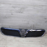Решётка радиатора Opel Vectra C английская версия до рест
