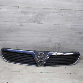 Решётка радиатора Opel Vectra C английская версия до рест