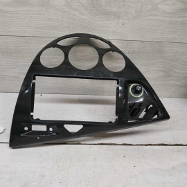 Рамка магнитолы Ford Focus I
