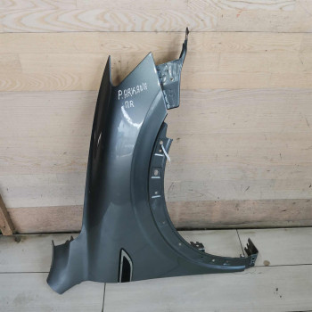 Крыло переднее правое Renault Arkana I