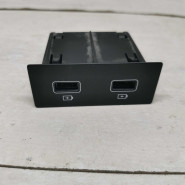 Блок USB Renault Arkana I