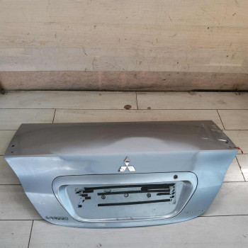 Крышка багажника mitsubishi lancer 9 Крышка багажника mitsubishi lancer 9