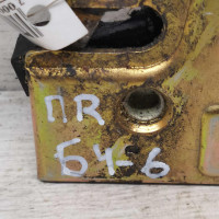 Замок двери передний правый Volkswagen Passat b4