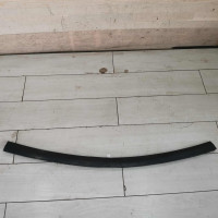 Уплотнитель капота Renault Arkana I